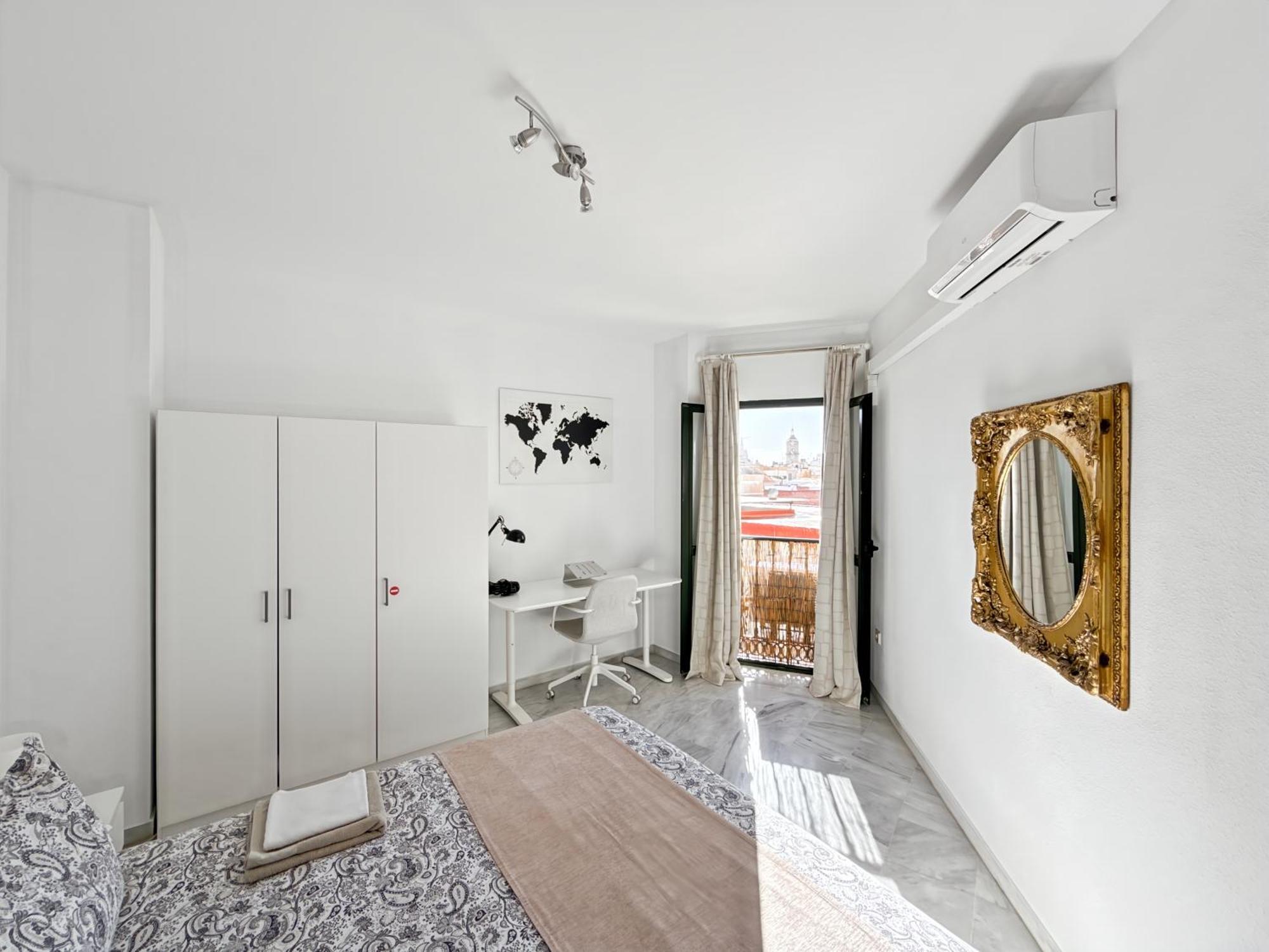 Exclusive Malaga Apartments With Cathedral Views And Auto Check-In Exterior foto
